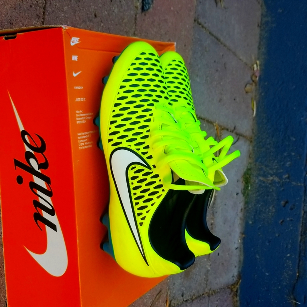 Nike magista onda